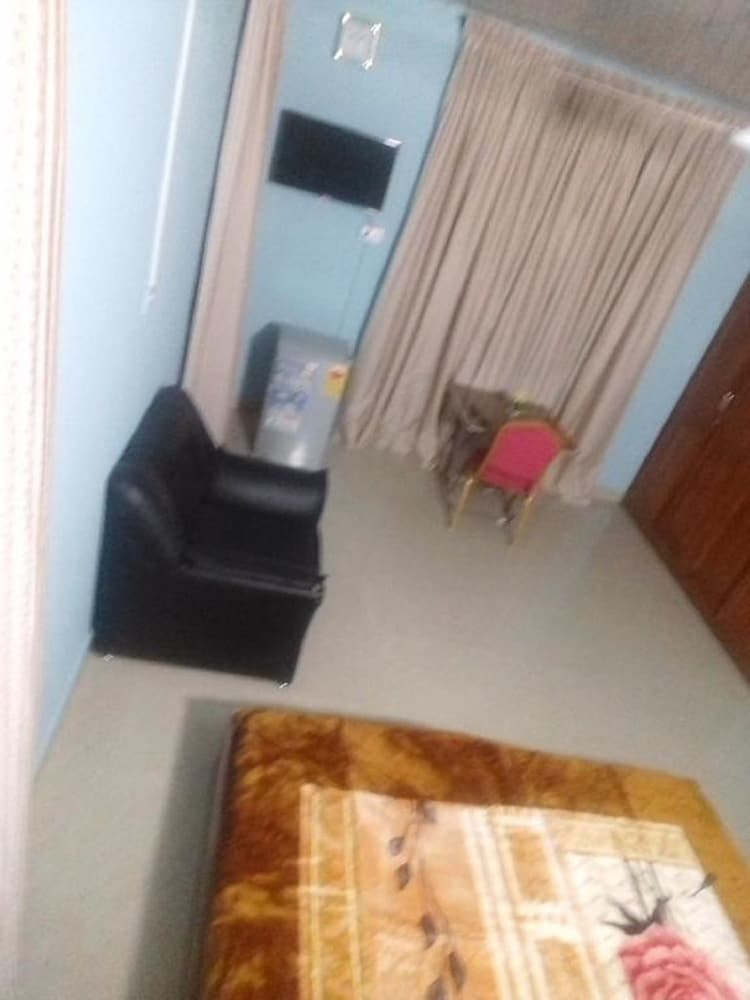 Deluxe Twin Room photo 2
