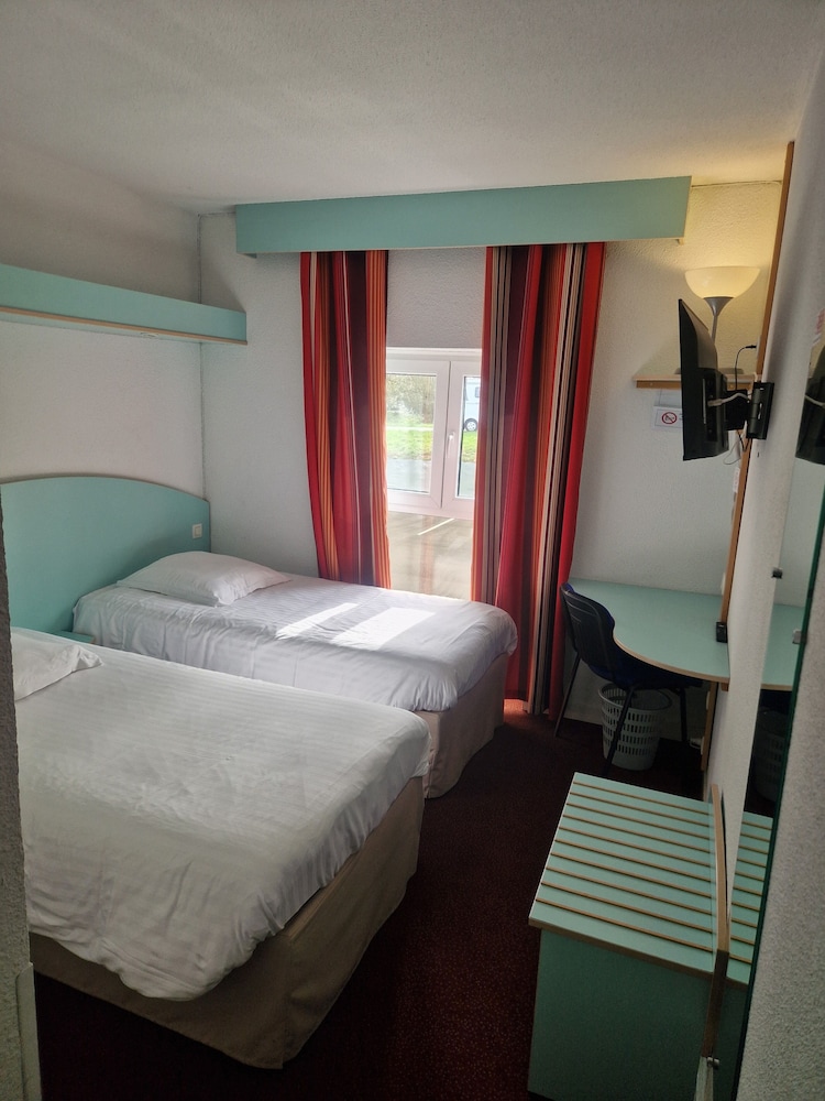 Classic Double or Twin Room photo 2