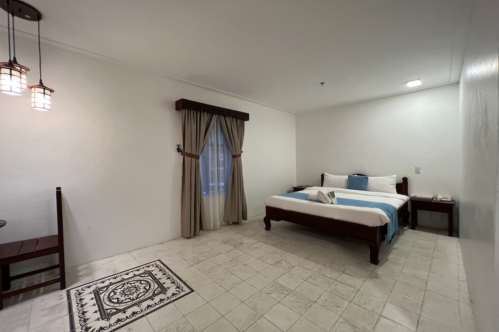 Classic Studio Suite photo 1