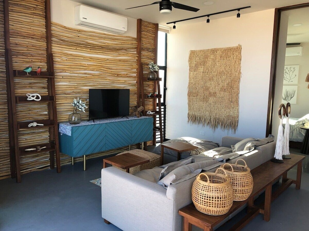 Apartment photo 3