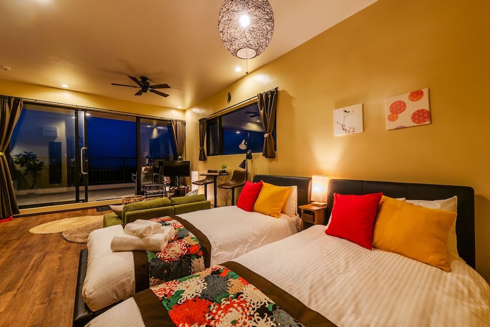Basic Twin Room, Non Smoking, Sea View photo 3