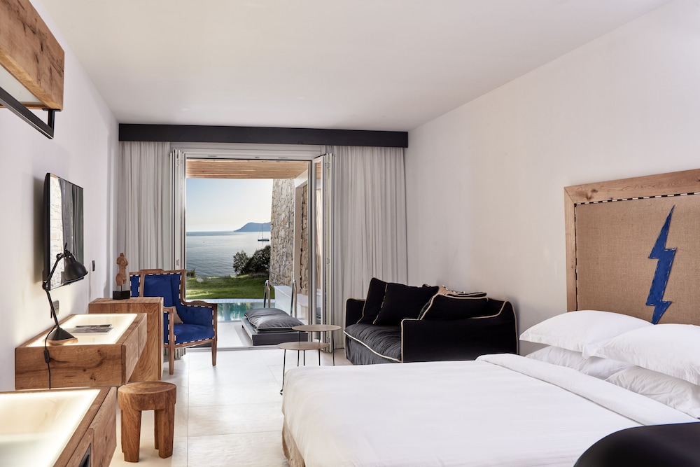 Superior Room, Private Pool (Modern Look) - Photo 4