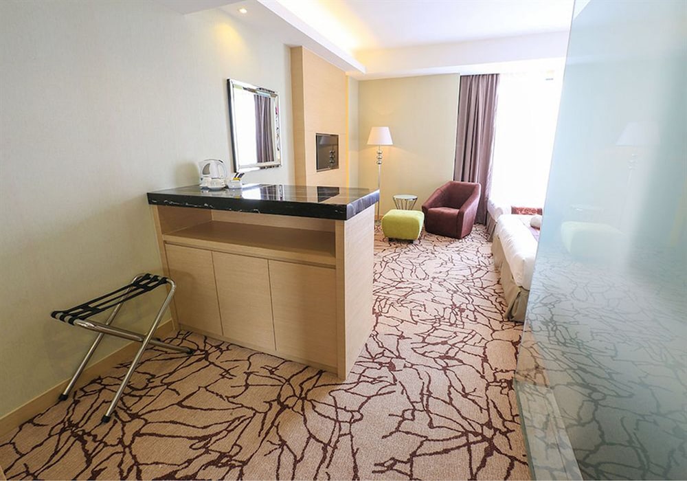 Executive Suite photo 3