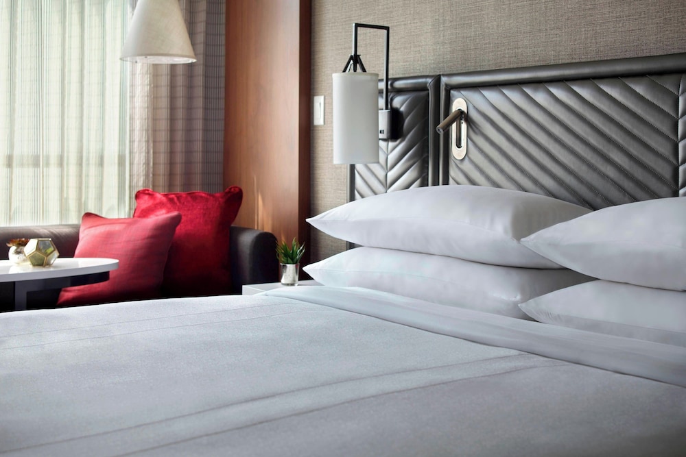 Room, 1 King Bed