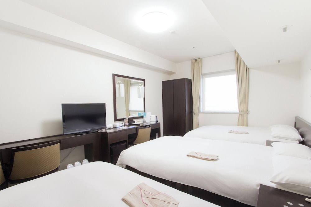 [Smoking] Triple Room (24 sqm) - Photo 2