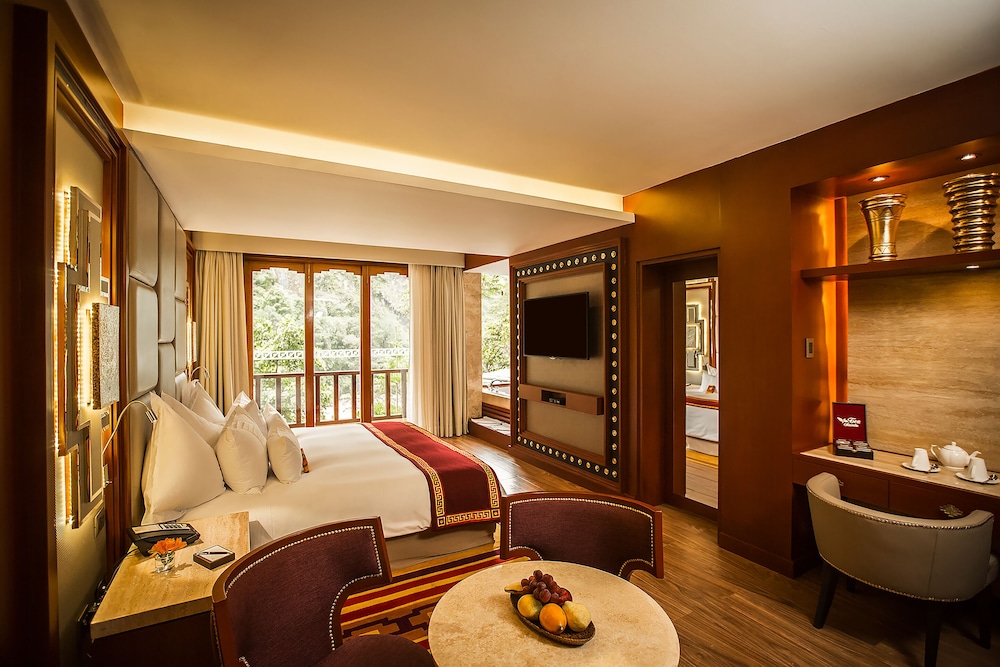 Junior Suite, 1 King Bed, River View - Photo 5