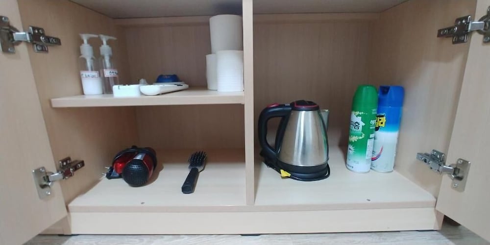 Standard Triple Room (Korean style_Ondol) photo 2