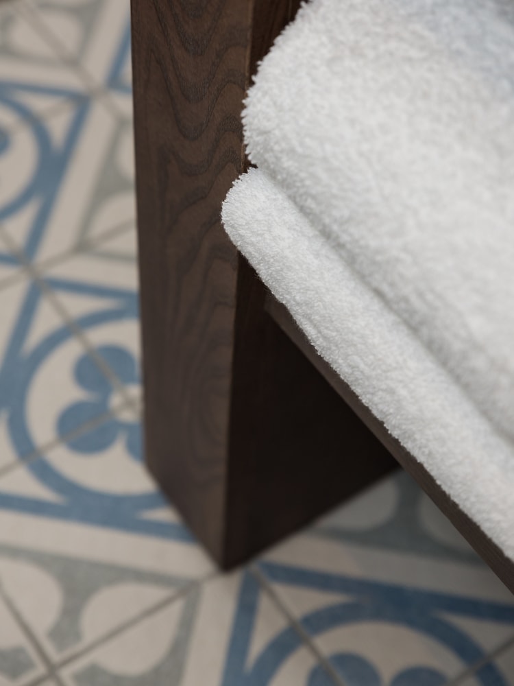 Suite - Photo 1