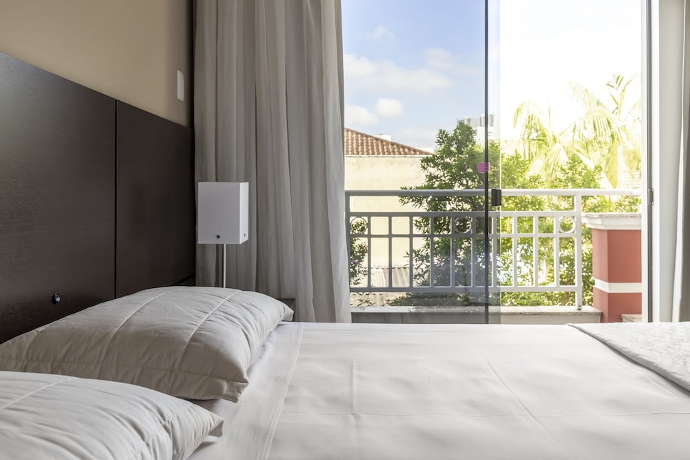 Standard Twin Room - Photo 4