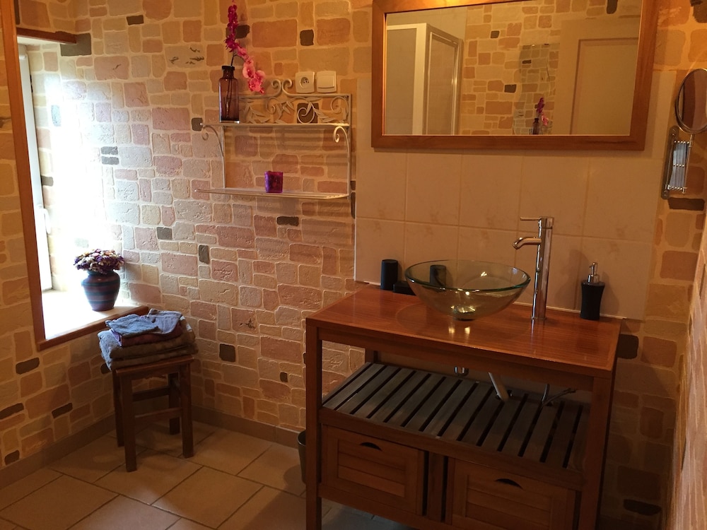 Superior Double Room (Brocéliande) photo 3
