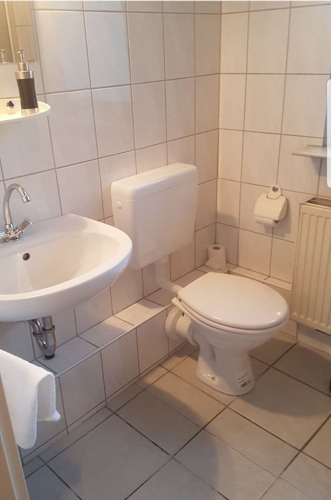 Standard Double Room photo 3