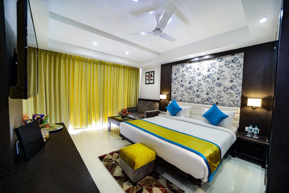 Club Room - Photo 1