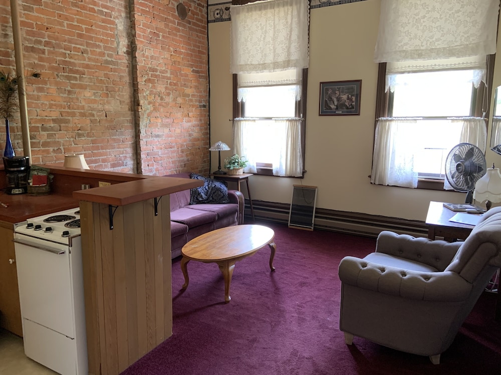 Apartment (2nd and 3rd Floors) photo 2