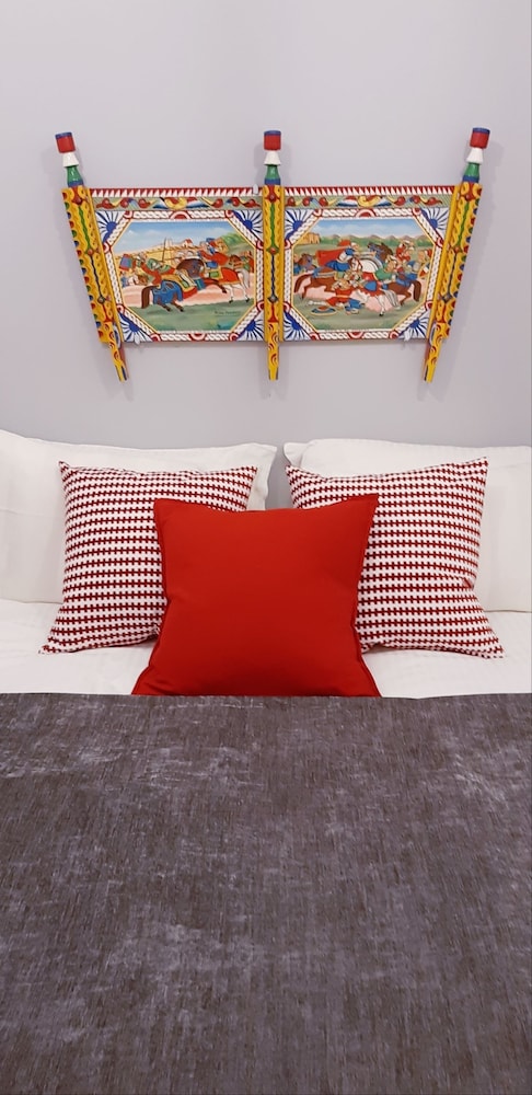 Basic Room, 1 Bedroom, Ensuite, Courtyard View