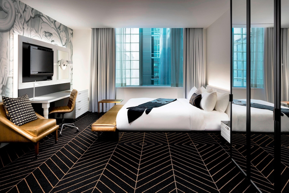 King Room with One King Bed