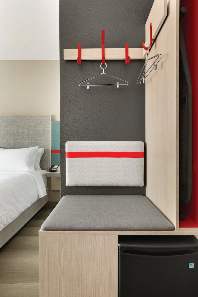 Standard Room, 2 Queen Beds, Accessible (Communications) - Photo 4
