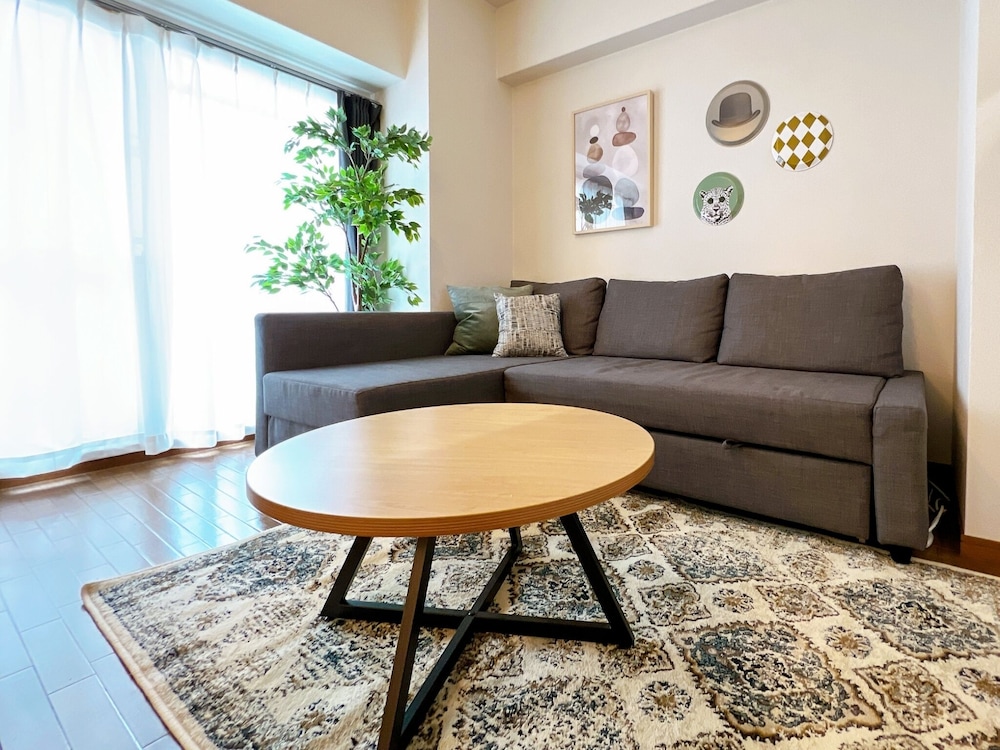 3 Bedroom Apartment with Balcony 404