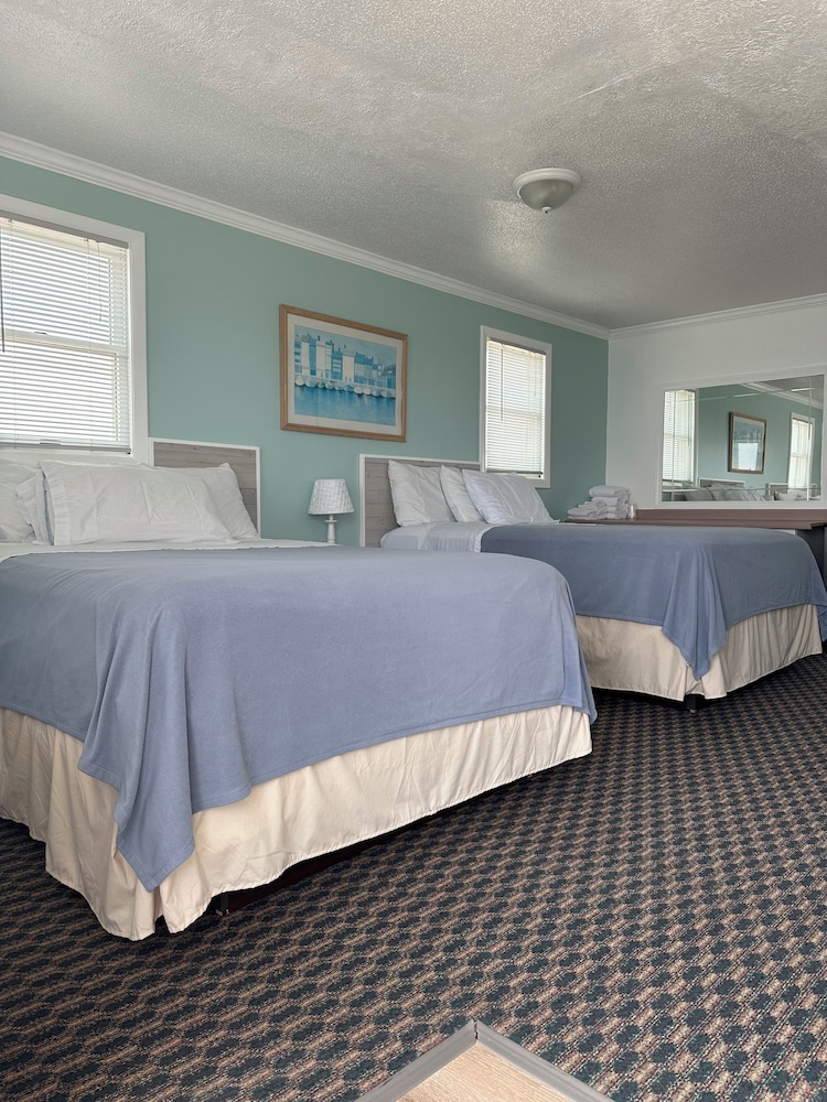 Double Room, 2 Queen Beds, Ocean View