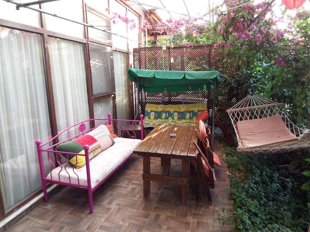 Family Apartment, 2 Bedrooms, Ground Floor photo 3