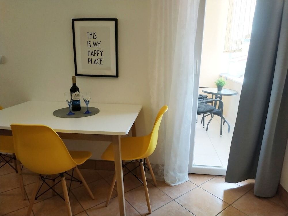 Apartment (Marijo - with parking - A2(2+2))