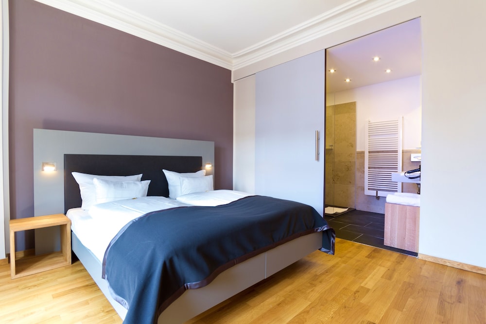 Double Room Single Use