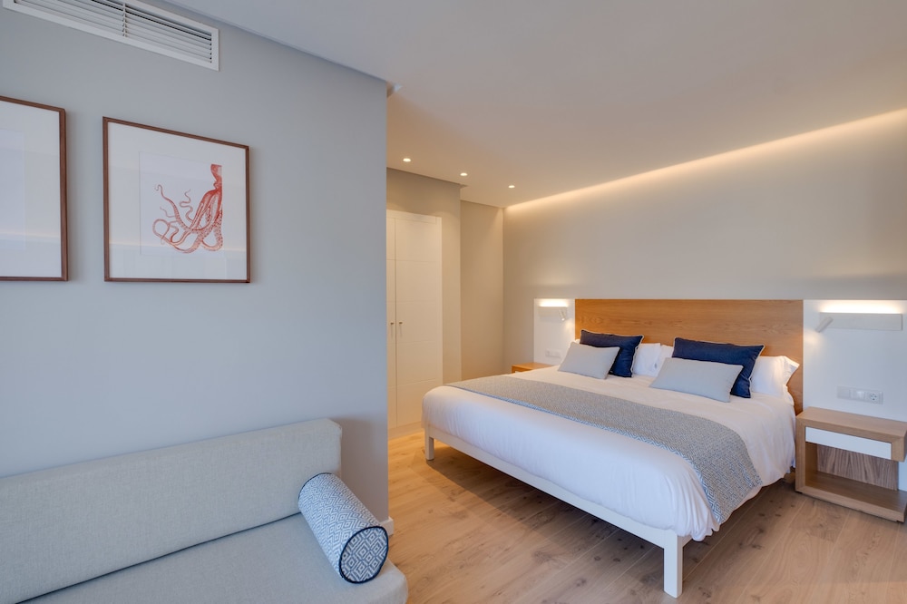 Superior Room - Photo 5