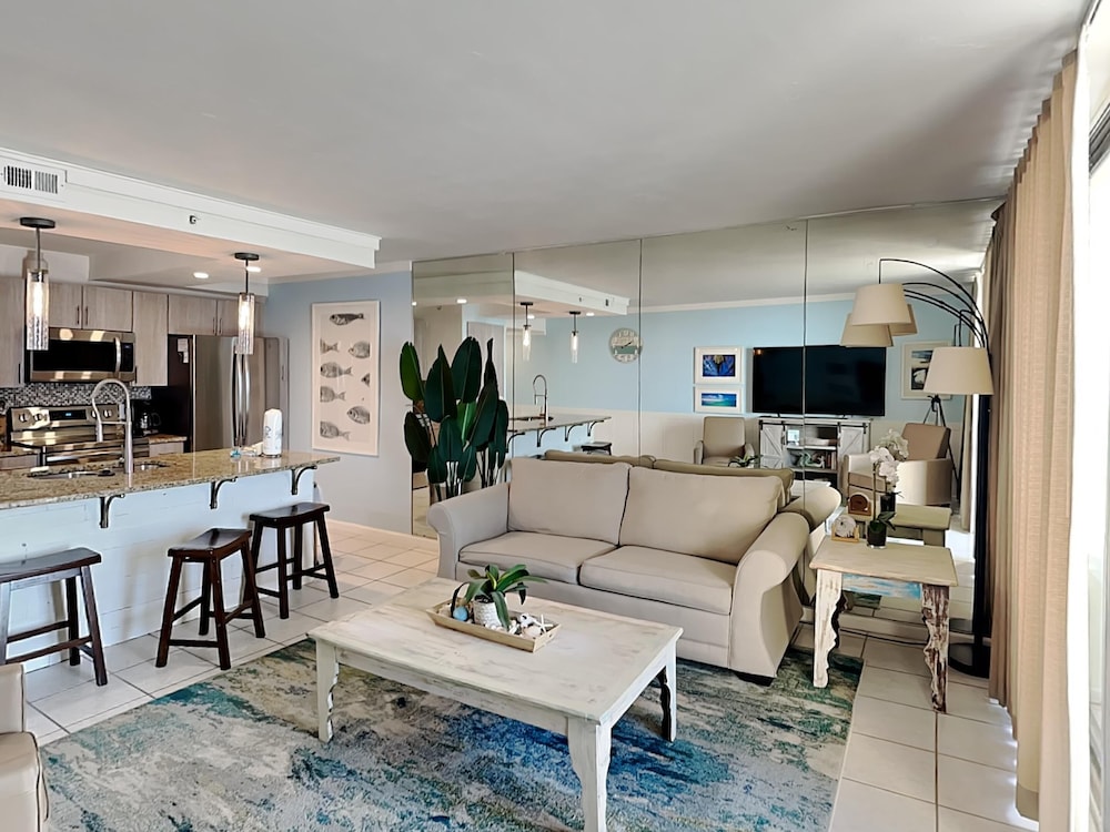 Condo, 1 King Bed with Sofa bed, Balcony, Ocean View (T3 508 - No Pets)
