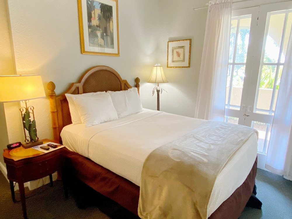 Premier Room, 1 King Bed with Sofa bed, Terrace, Garden View