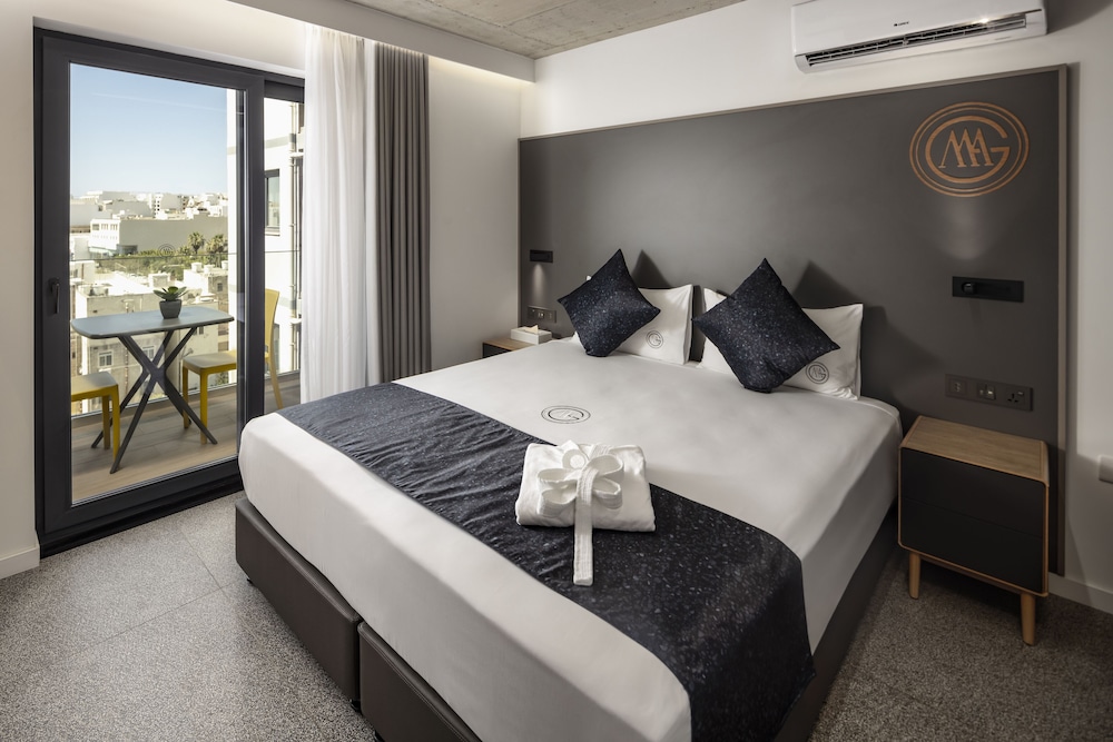 Executive Suite, 1 Bedroom, City View