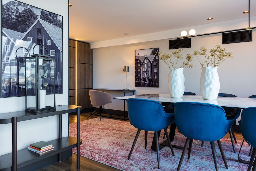 Presidential Suite, River View