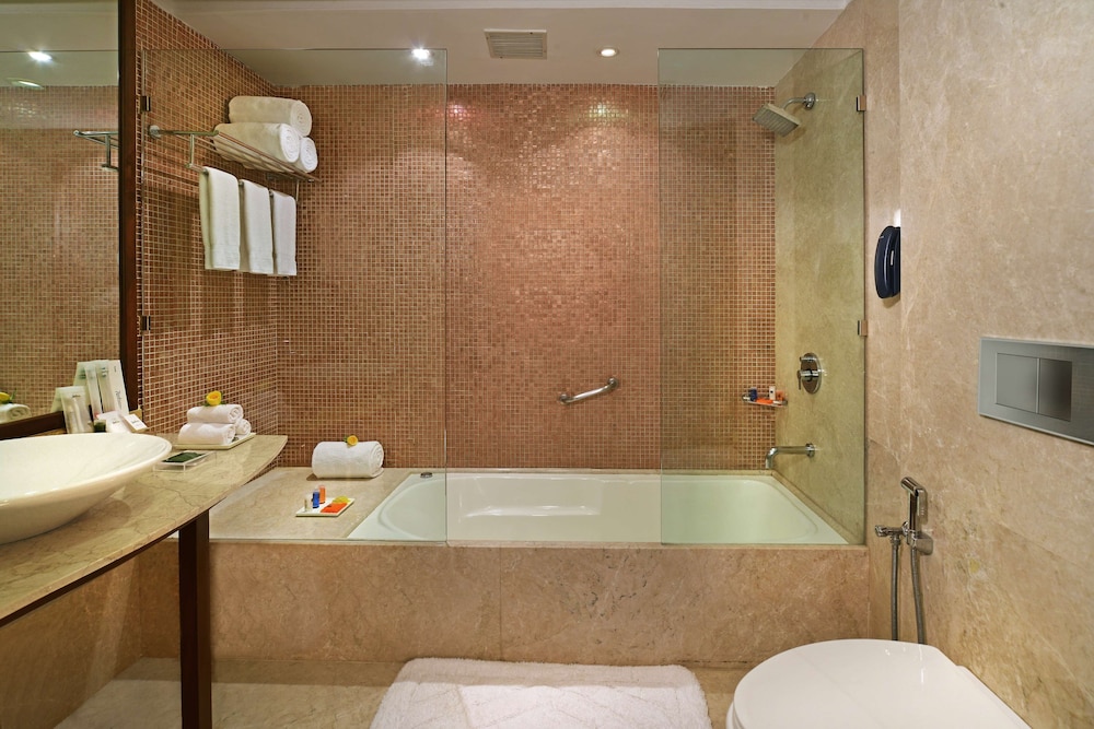 Deluxe Room - Photo 3