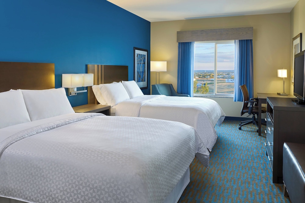 Suite, 2 Queen Beds photo 1