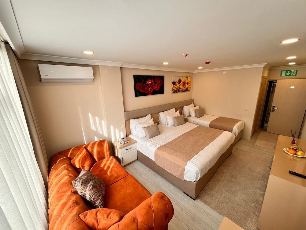 Family Triple Room