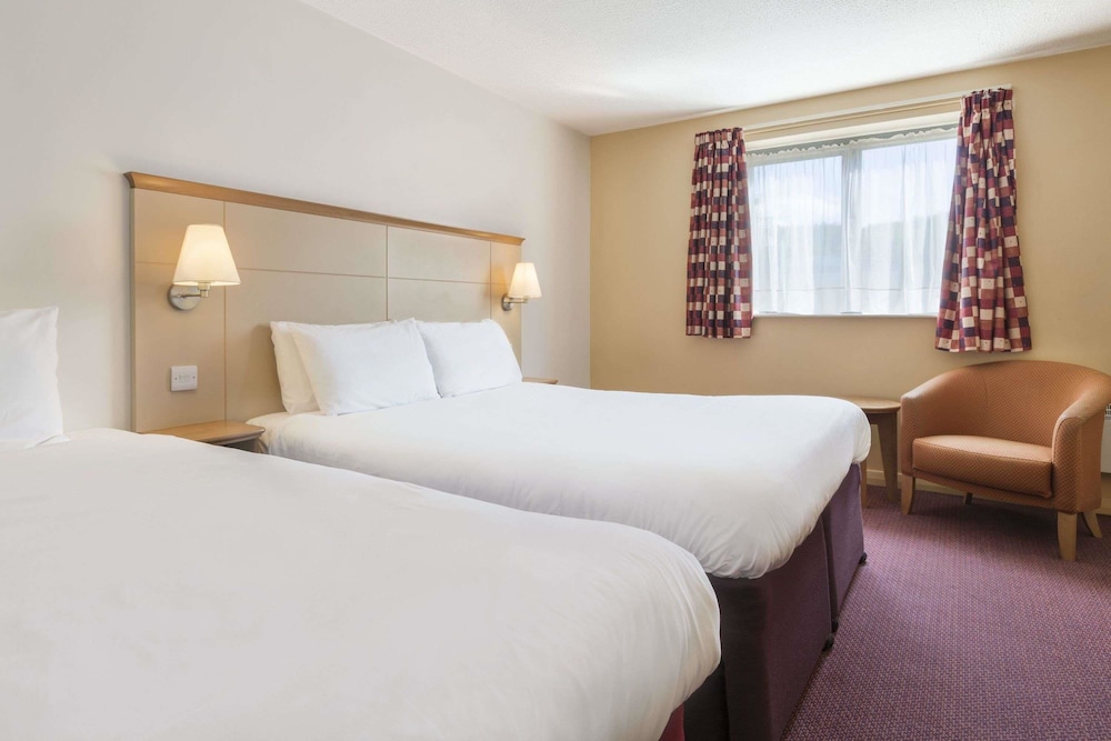 Room, 2 Twin Beds, Non Smoking - Photo 3