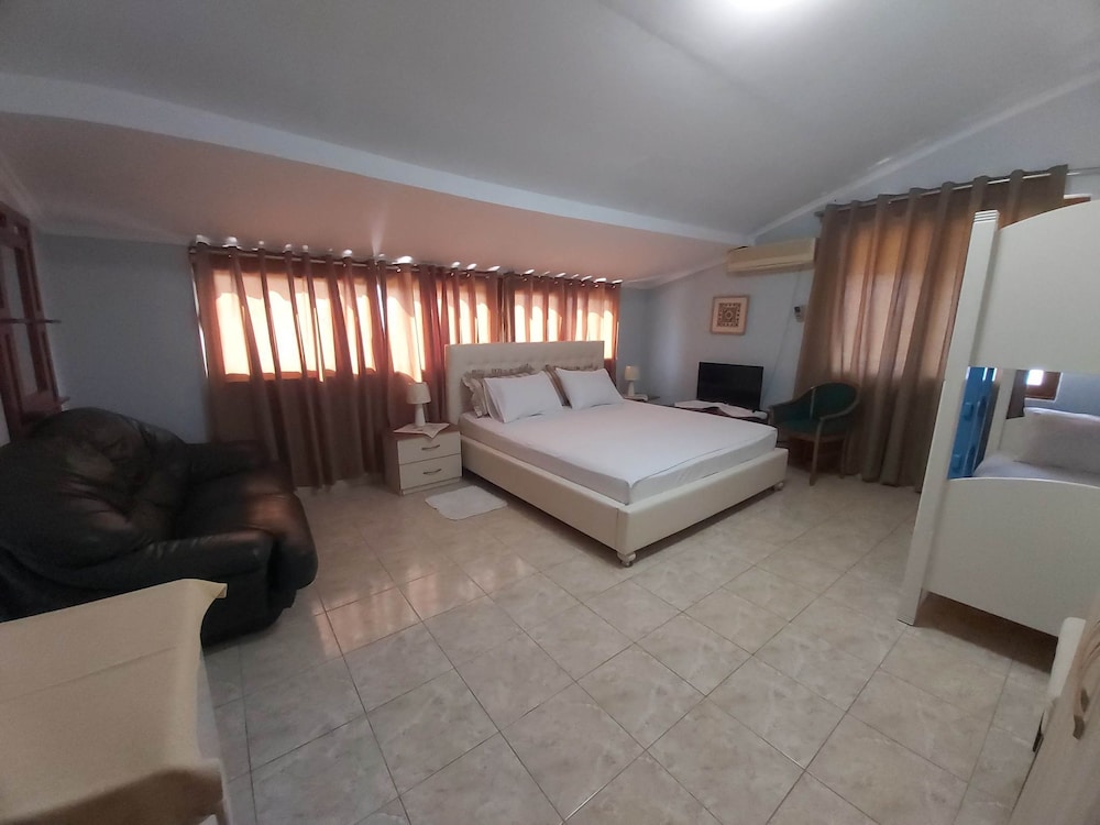 Quadruple Room, Multiple Beds, Sea View photo 1