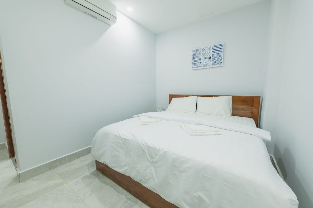 Double Room without Window photo 2