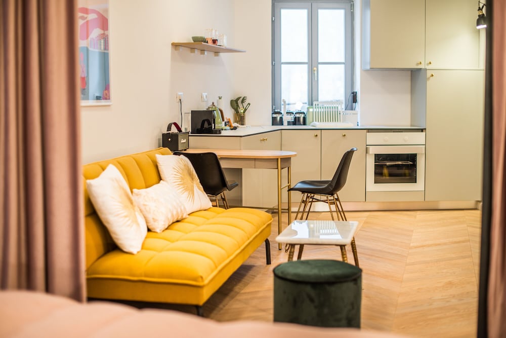 Deluxe Studio with External Access photo 1