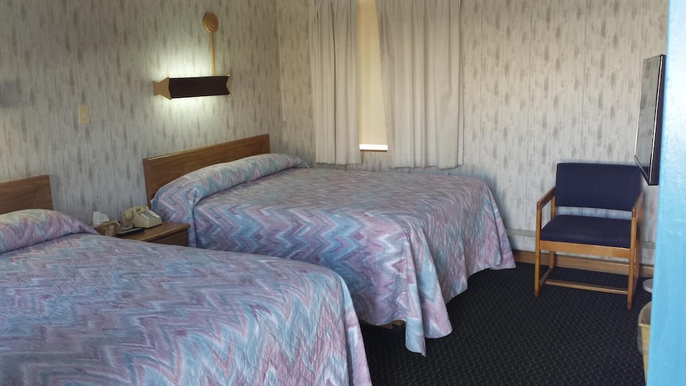 Basic Double Room photo 3