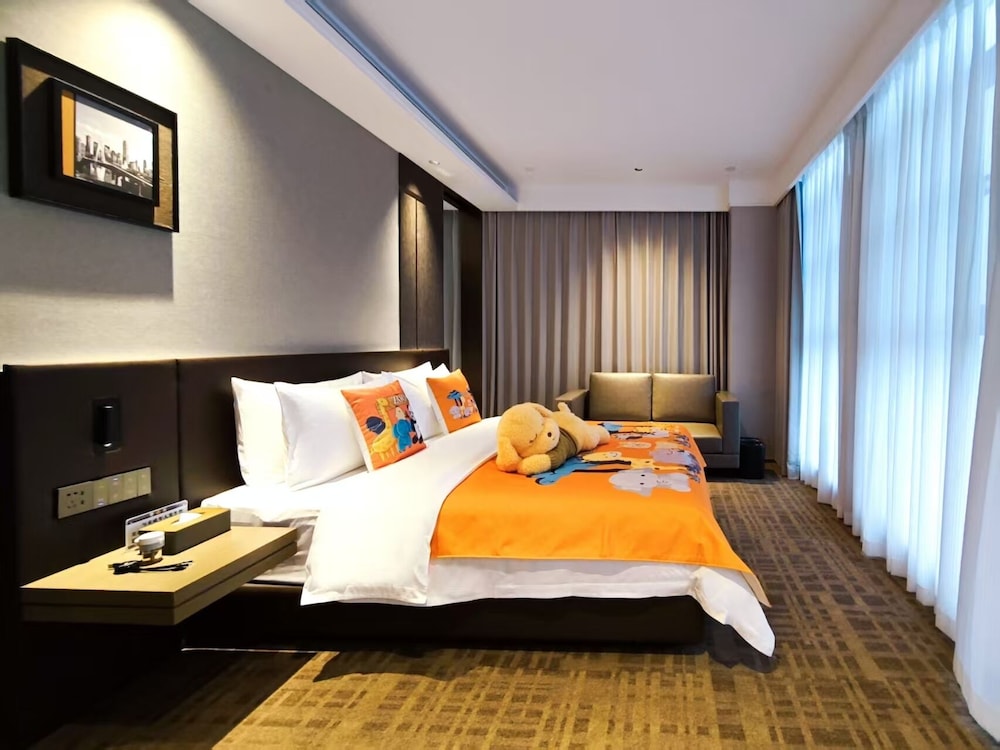Family Suite, City View