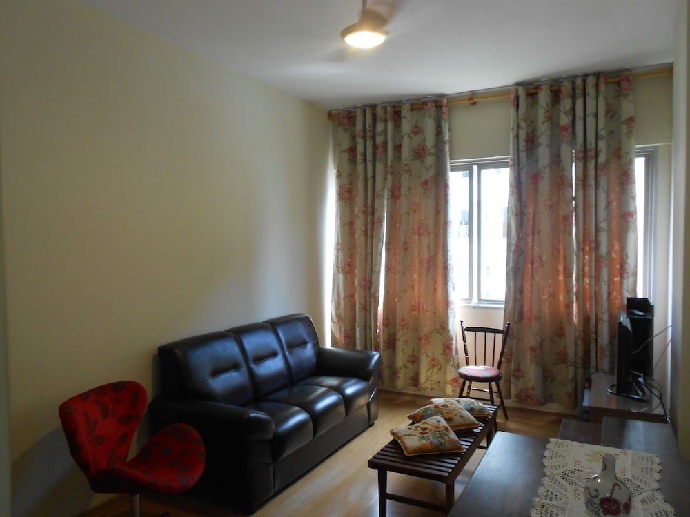 Apartment (2 Bedrooms)