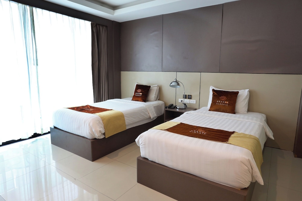 Deluxe Twin Room photo 2
