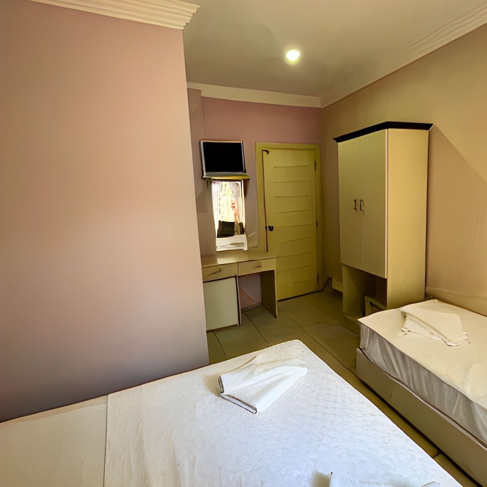 Economy Room photo 2