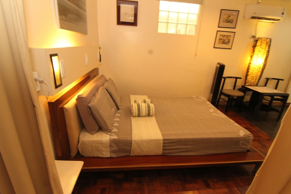 Japanese Suite photo 2