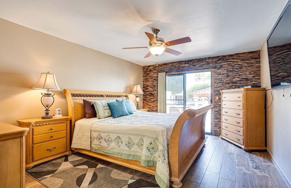 Townhome, 2 Bedrooms