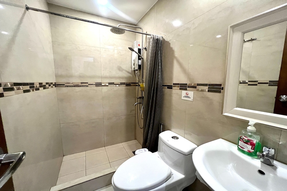 Standard Room - Photo 11