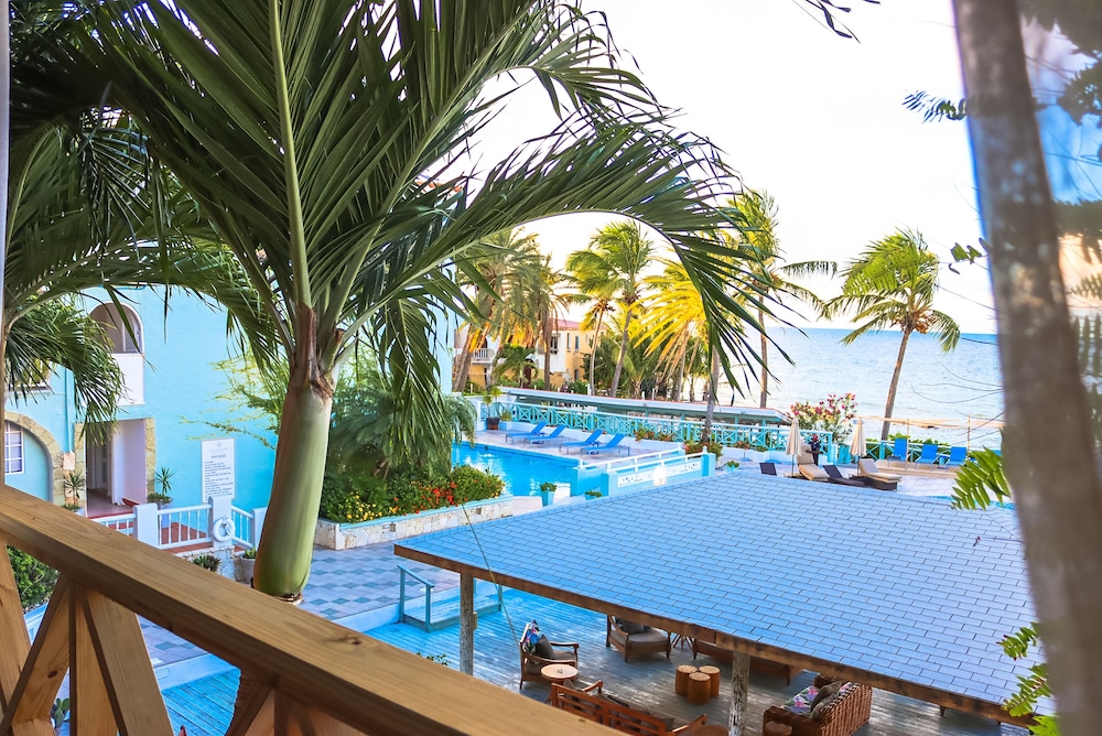 Partial Ocean View Cabana