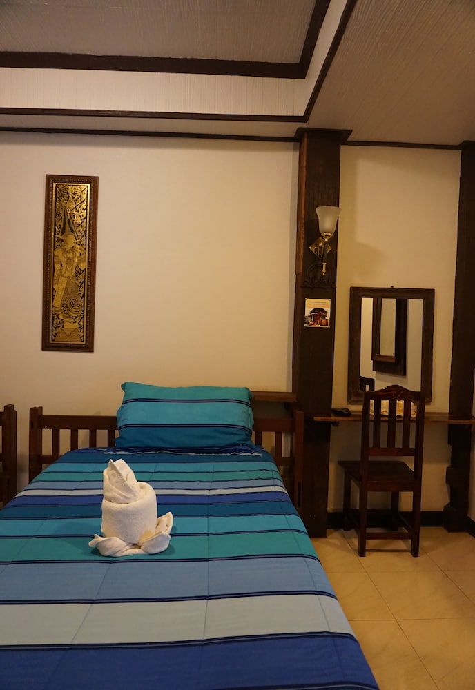 Standard Twin Room photo 2