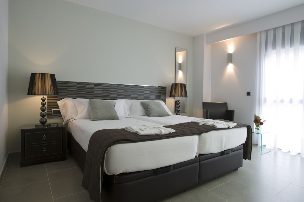 Double or Twin Room, Garden View photo 2