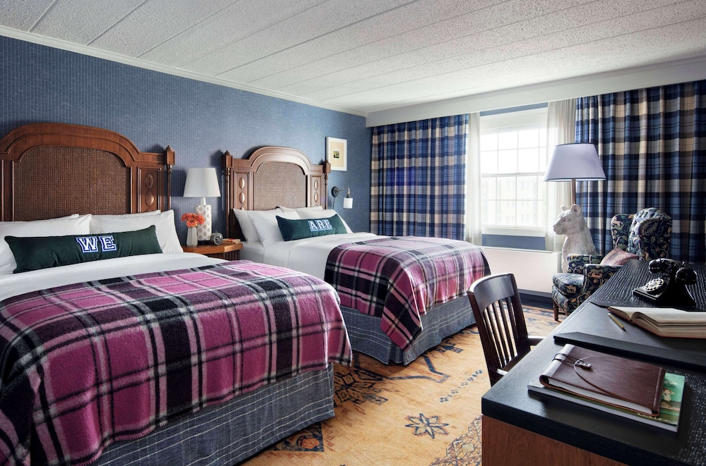 Room, 2 Queen Beds - Photo 3