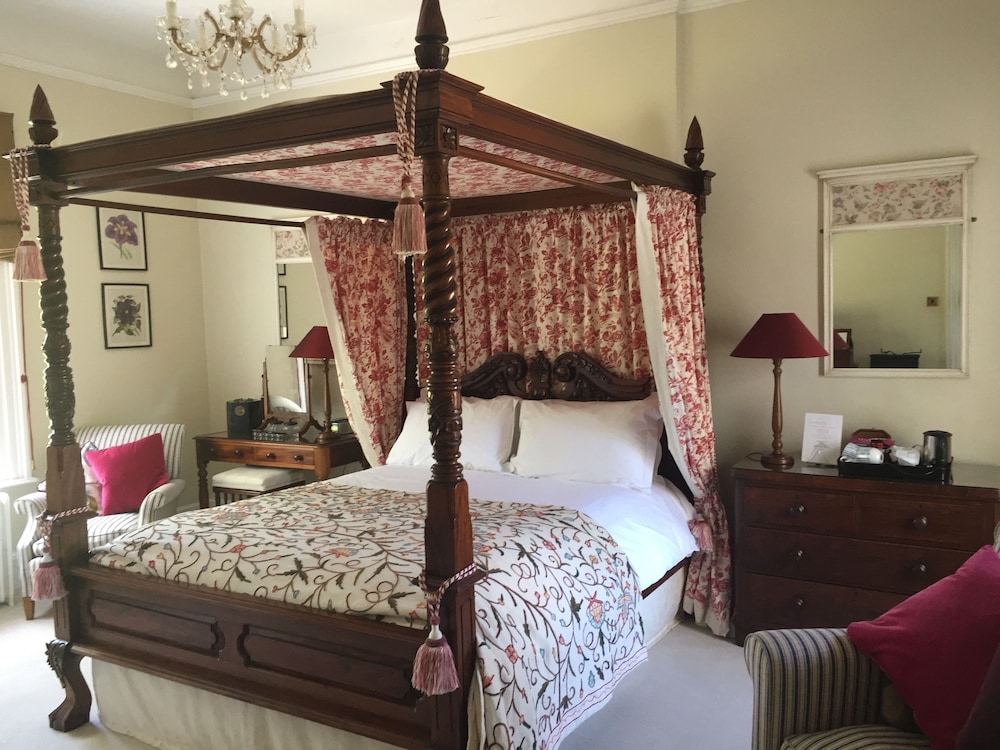 Superior Room, 1 King Bed, Garden View photo 1
